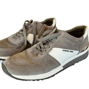 MICHAEL KORS LACE UP FASHION SNEAKERS, LIGHTWEIGHT women’s 9 1/2 M